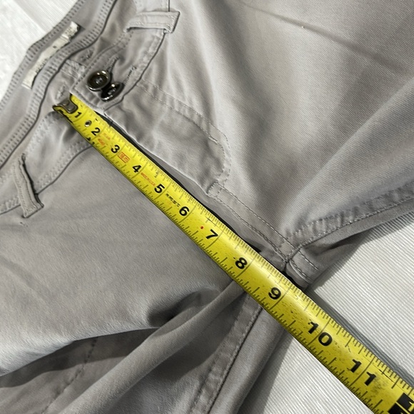 Prana nylon hiking pants size 8 women’s light gray roll up to Capri - Picture 14 of 16
